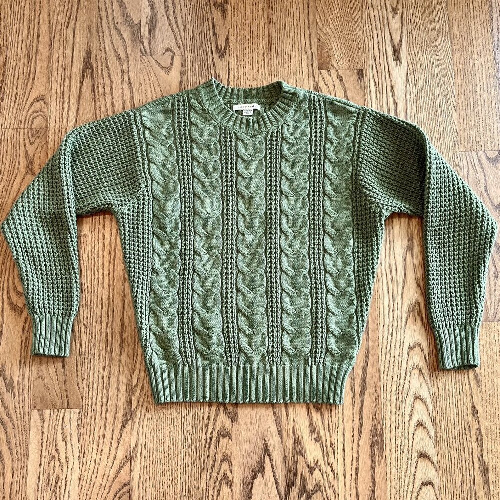 American Eagle Green Cable Knit Sweater - Size Women's XS